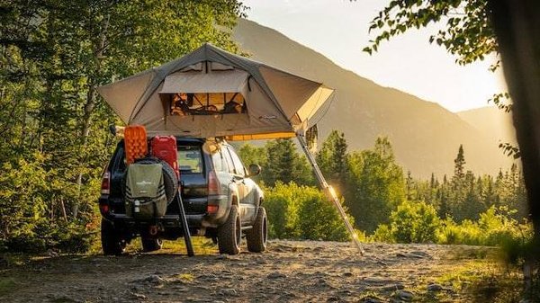 Quel est le matériel indispensable pour faire du camping ?